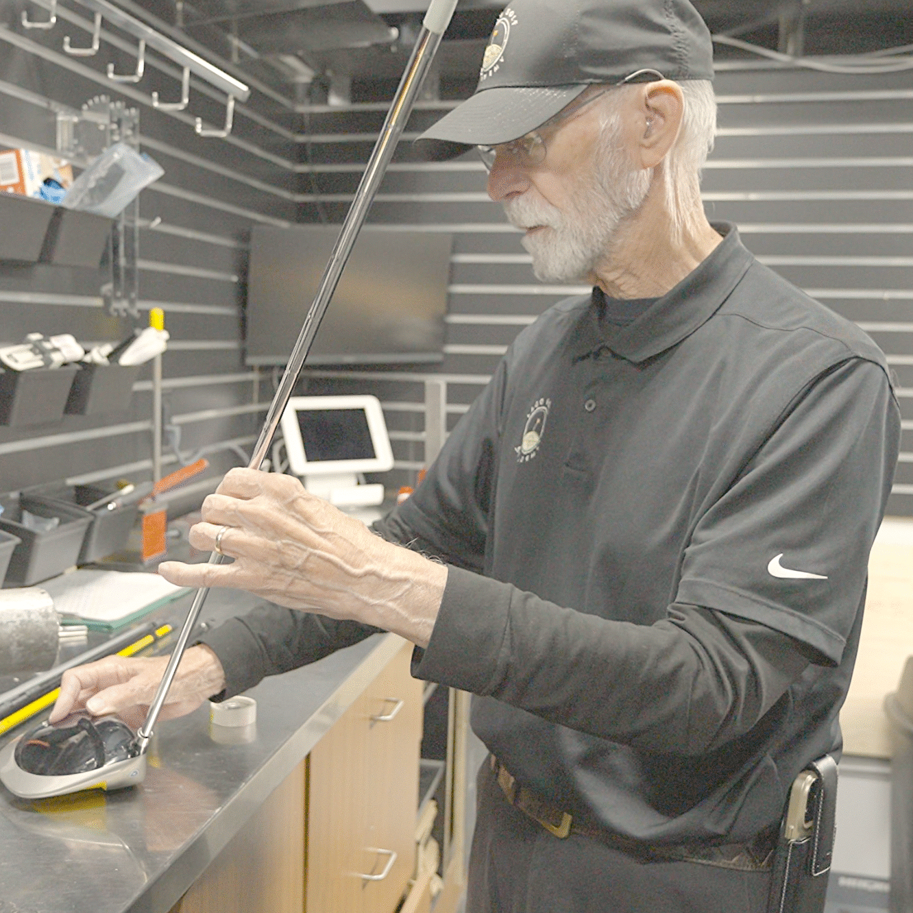 TERRY CUSTOM CLUB BUILDING custom golf club fitting coquitlam port coquitlam vancouver burnaby